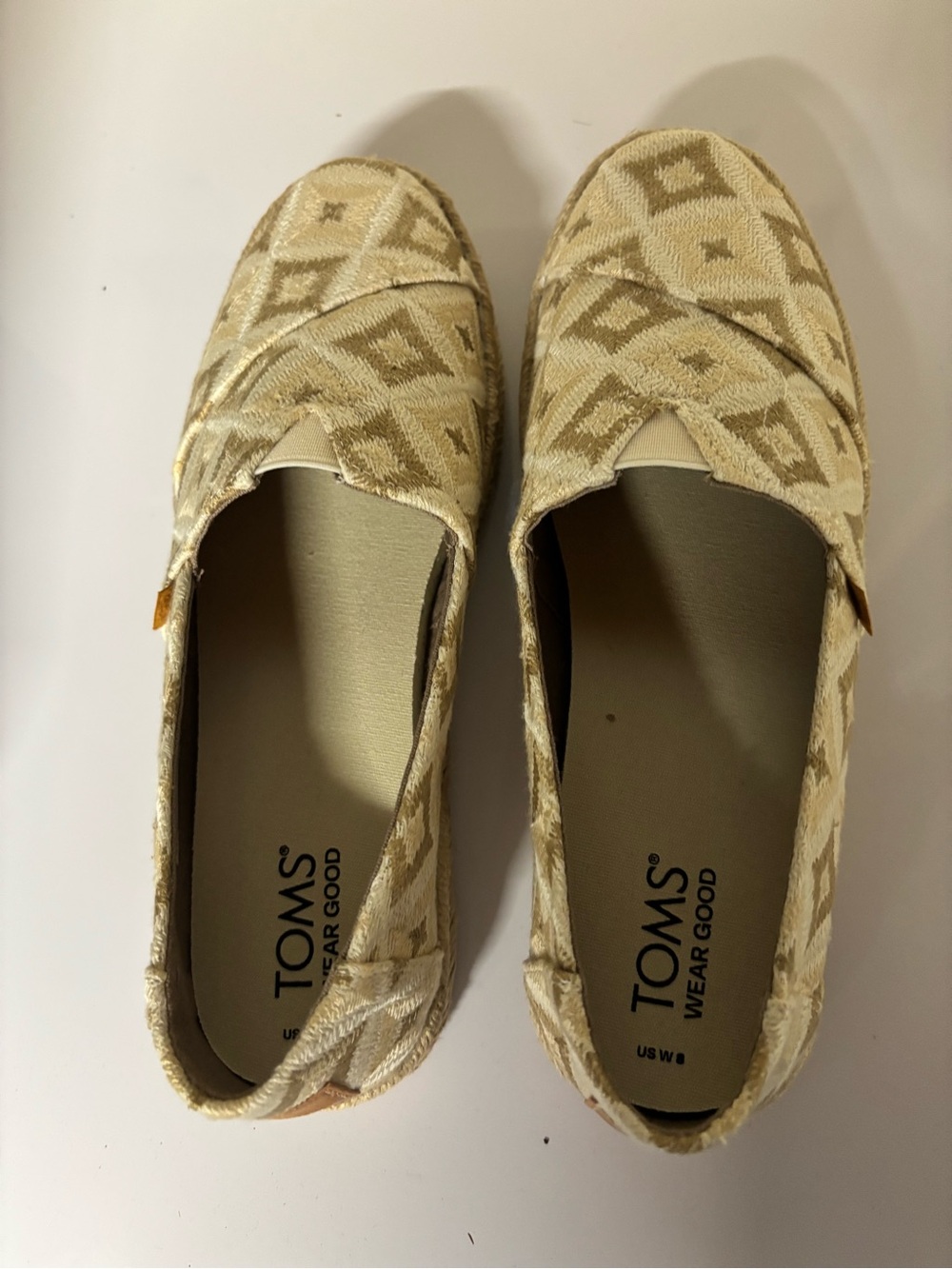 Toms Cream & Tan Diamond-Pattern Canvas Slip-Ons